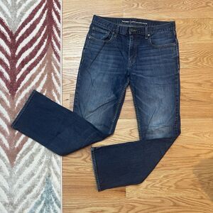 Old Navy Jeans Men’s 32x32 Dark Wash Boot Cut Straight Leg Denim Dungarees